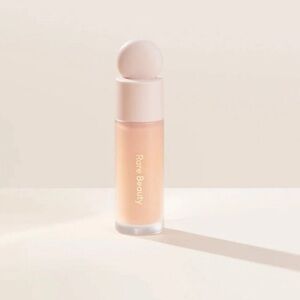 Rare Beauty Selena Gomez Liquid Touch Brightening Concealer 140c